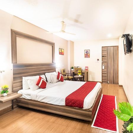 Octave La Sara Vista Hotel Бангалор Екстериор снимка