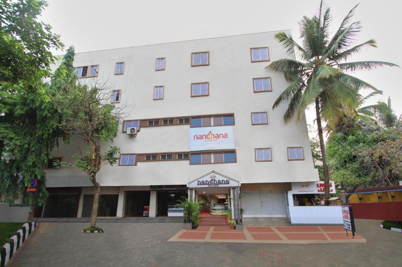 Octave La Sara Vista Hotel Бангалор Екстериор снимка