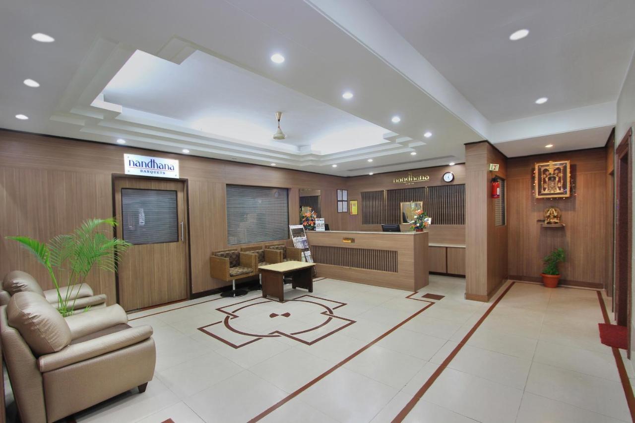 Octave La Sara Vista Hotel Бангалор Екстериор снимка