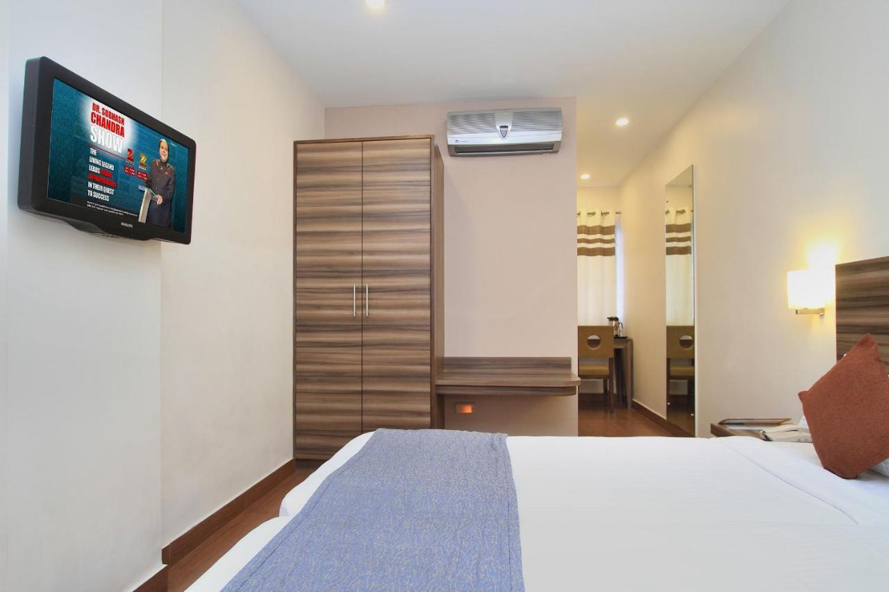 Octave La Sara Vista Hotel Бангалор Екстериор снимка