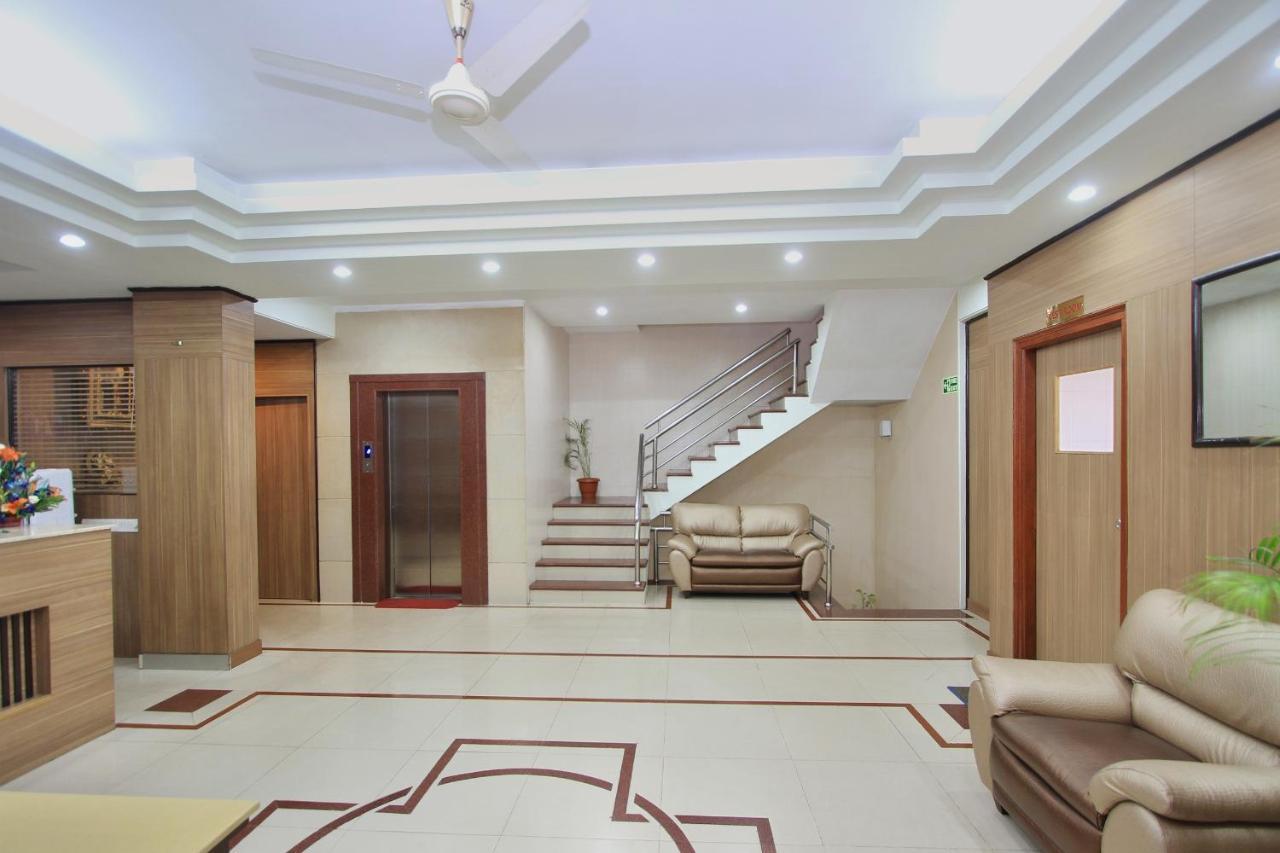 Octave La Sara Vista Hotel Бангалор Екстериор снимка
