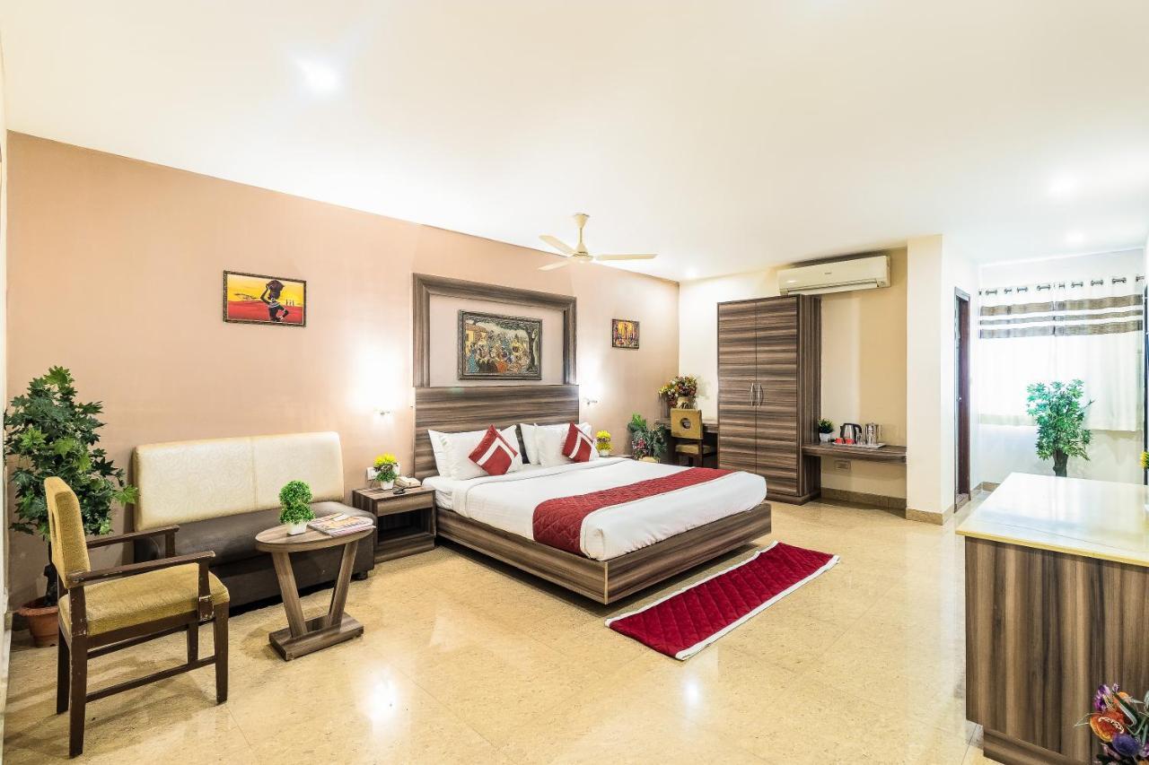 Octave La Sara Vista Hotel Бангалор Екстериор снимка